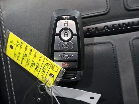 Used 2022 Ford F150 Platinum w/ Equipment Group 701A High image 26