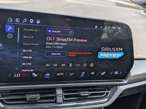 Used 2024 Chevrolet Equinox EV RS AWD/4WD image 10