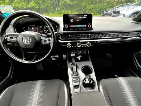 Used 2023 Honda Civic Sport image 13