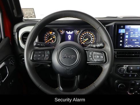 Used 2024 Jeep Wrangler Unlimited Sport AWD/4WD image 8