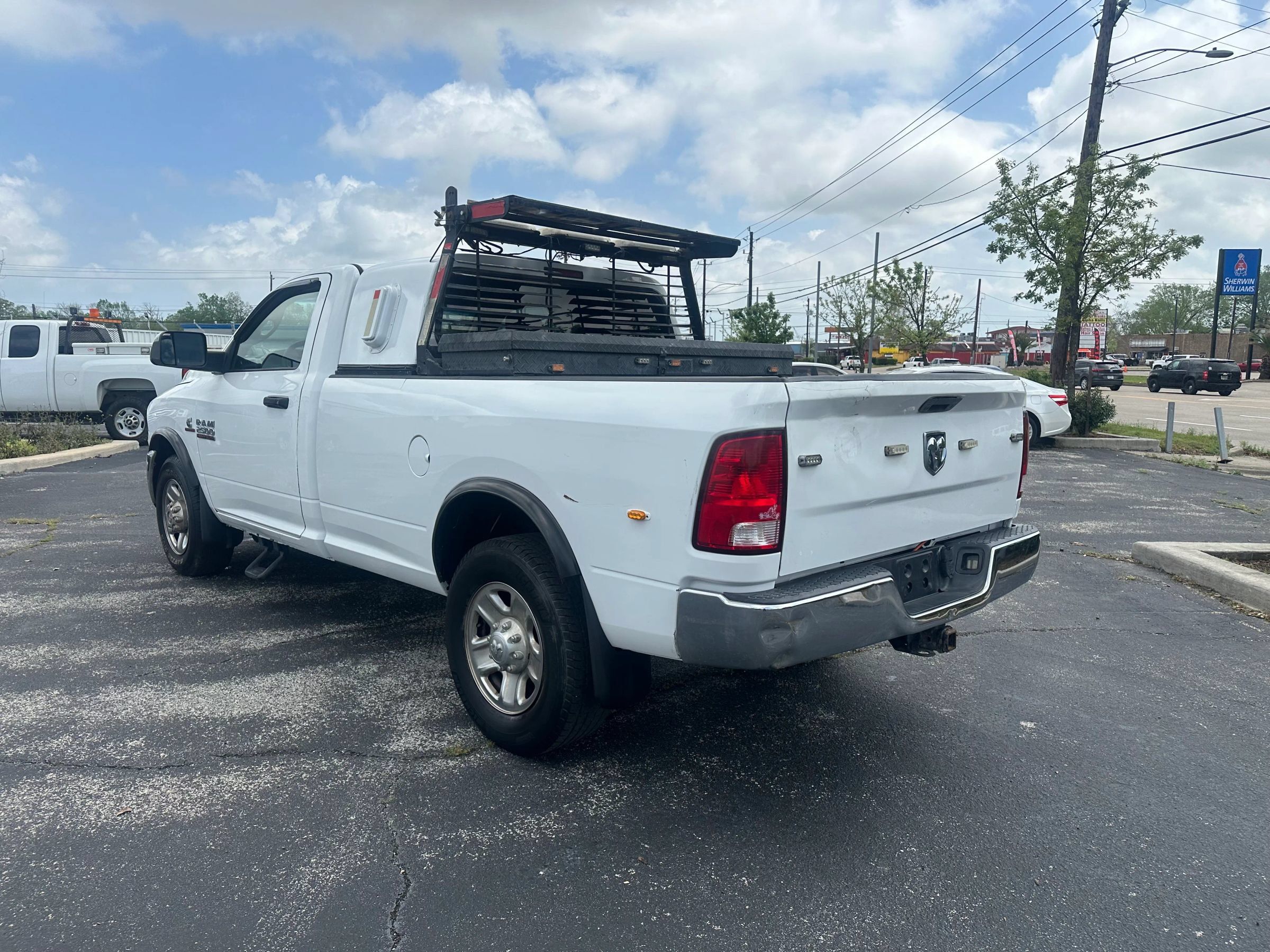 Used 2018 RAM 2500 Tradesman w/ Chrome Appearance Group RWD image 7