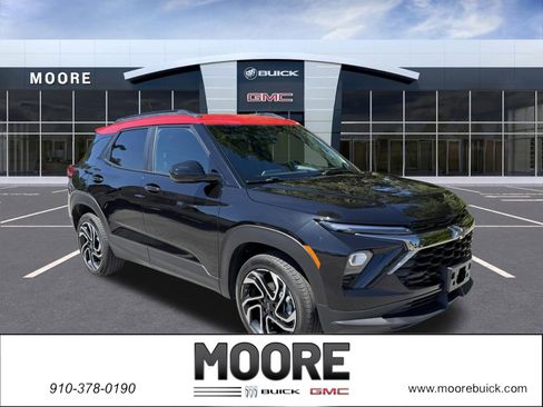 Used 2026 Chevrolet TrailBlazer RS AWD/4WD image 1