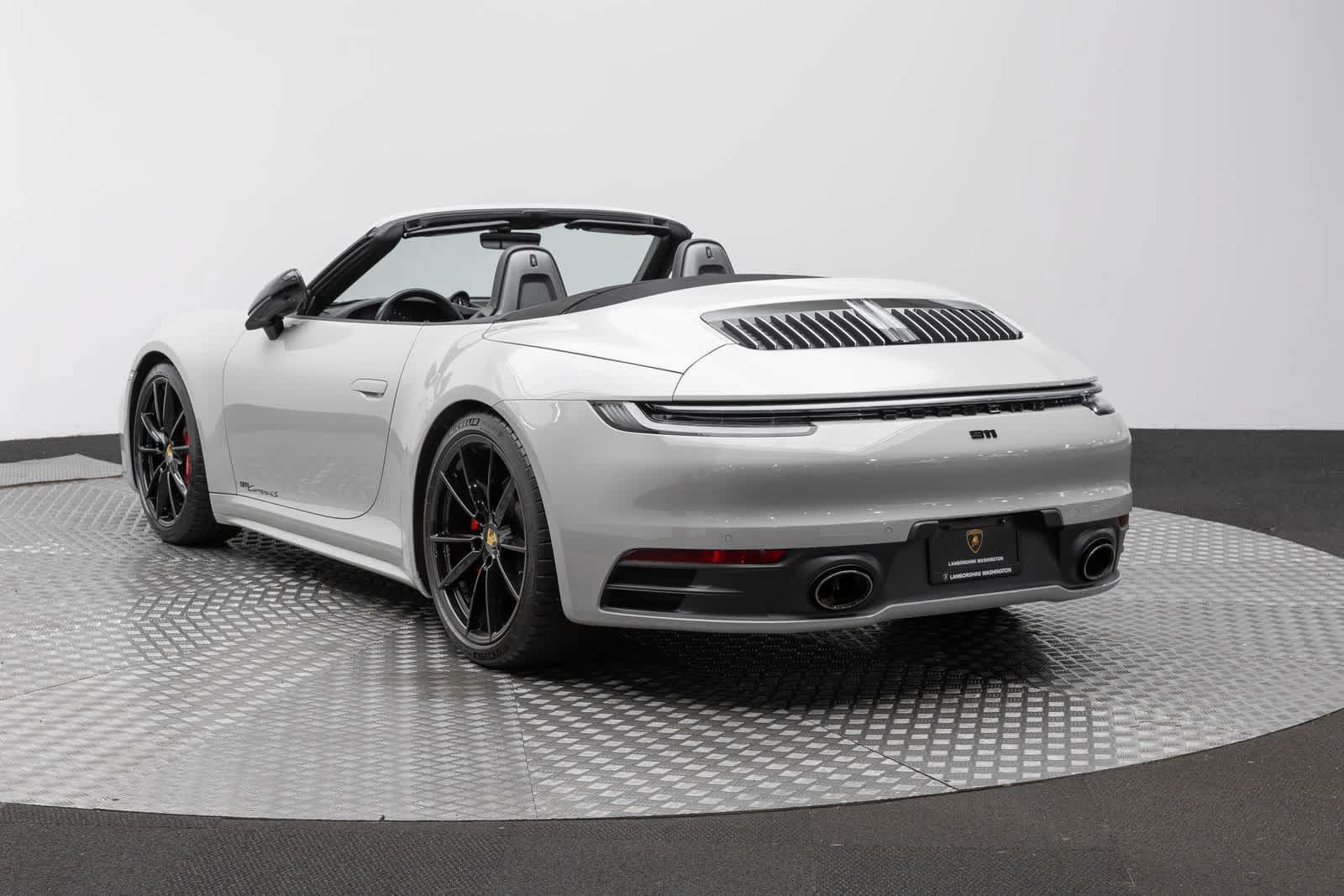Used 2022 Porsche 911 Carrera 4S w/ Sport Package AWD/4WD image 4