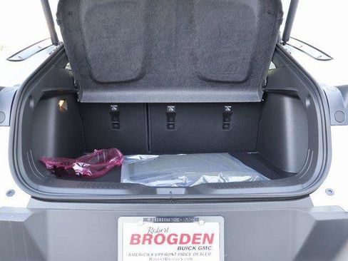 New 2026 Buick Envista Preferred w/ Convenience II Package image 15