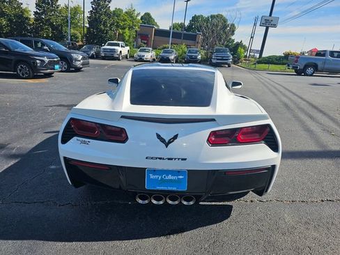 Used 2016 Chevrolet Corvette Stingray Coupe w/ Carbon Flash Badge Package RWD image 7