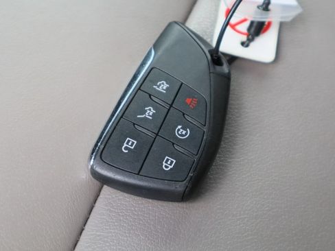 Used 2025 Chevrolet Tahoe LT RWD image 36