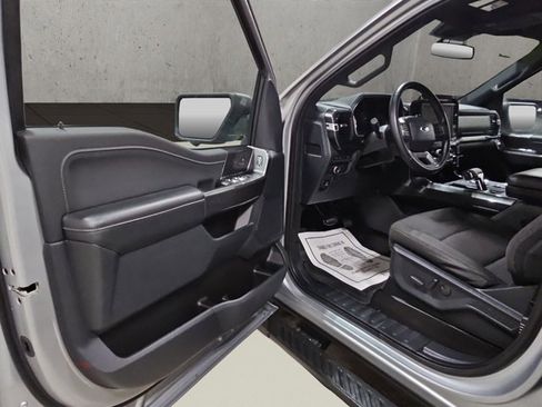 Used 2022 Ford F150 XLT w/ Equipment Group 302A High image 9