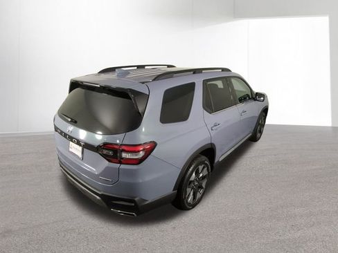 New 2026 Honda Pilot Touring image 21