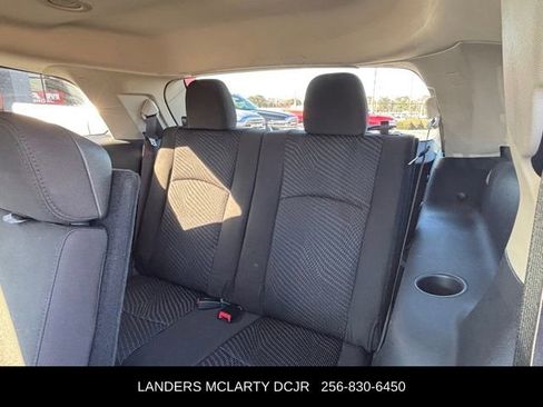 Used 2019 Dodge Journey SE image 19