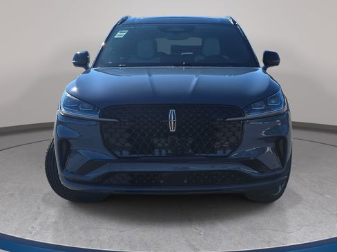 New 2026 Lincoln Aviator Black Label w/ Black Label Special Edition AWD/4WD image 2