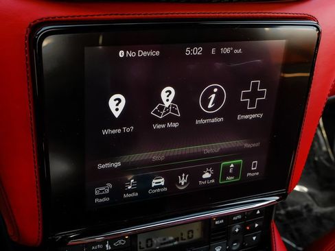 Used 2018 Maserati GranTurismo Sport RWD image 34