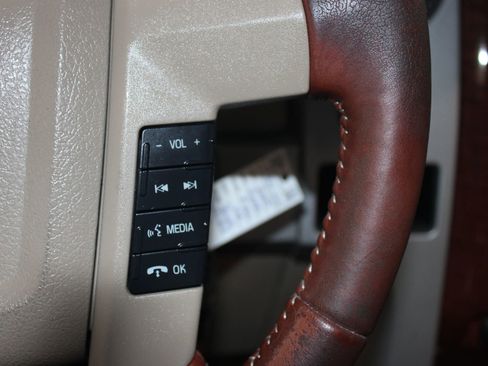 Used 2009 Ford F150 King Ranch image 12