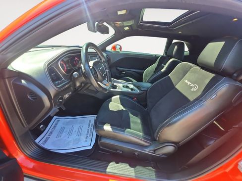 Used 2022 Dodge Challenger SRT Hellcat Redeye image 9