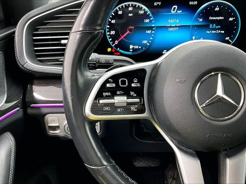 Used 2020 Mercedes-Benz GLS 450 4MATIC image 21