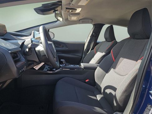 Used 2026 Toyota Prius Plug-In Hybrid image 18