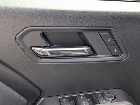 New 2026 GMC Canyon Elevation w/ Convenience Package image 12