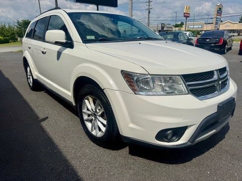 Used 2013 Dodge Journey SXT w/ Comfort/Convenience Group image 4