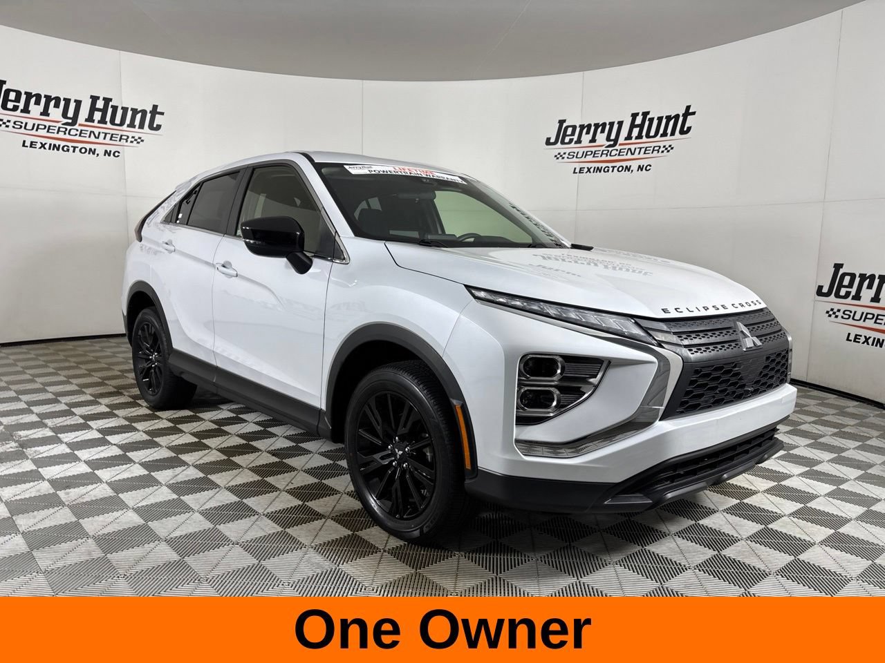 Used 2024 Mitsubishi Eclipse Cross LE AWD/4WD image 4