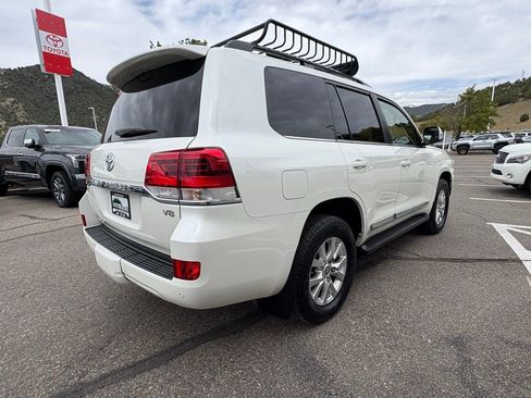Used 2020 Toyota Land Cruiser AWD/4WD image 8