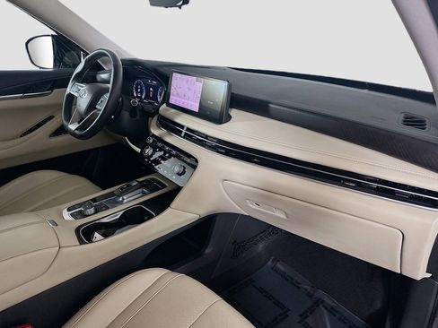 Used 2023 INFINITI QX60 Sensory w/ Vision Package image 32