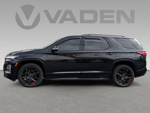 Used 2023 Chevrolet Traverse Premier w/ Redline Edition image 8