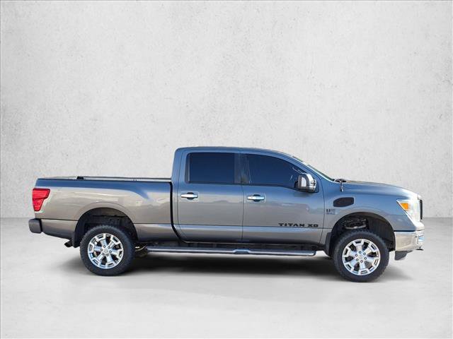 Used 2017 Nissan Titan SV AWD/4WD image 5