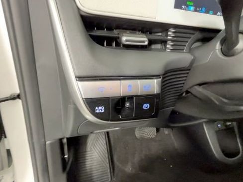 Used 2024 Hyundai Ioniq 5 Limited AWD/4WD image 19