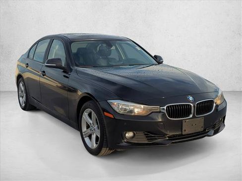 Used 2015 BMW 328i xDrive Sedan AWD/4WD image 3