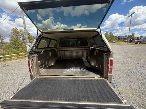 Used 2012 Ford F150 XLT w/ XLT Chrome Pkg image 5