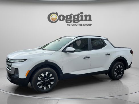 Certified 2025 Hyundai Santa Cruz SEL FWD image 1