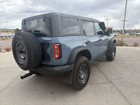 Used 2024 Ford Bronco Everglades image 8