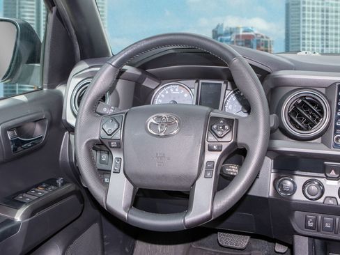 Used 2023 Toyota Tacoma TRD Sport w/ Advanced Technology Package image 20