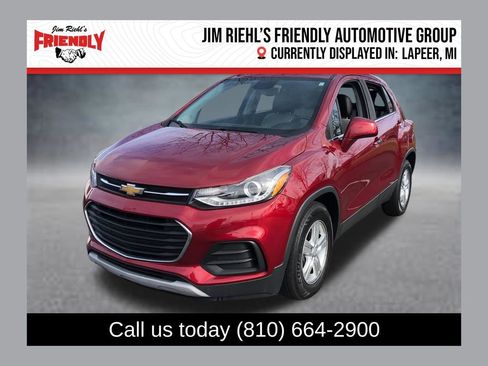 Used 2019 Chevrolet Trax LT w/ Driver Confidence Package FWD image 1
