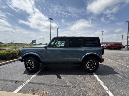 Used 2022 Ford Bronco Outer Banks AWD/4WD image 35