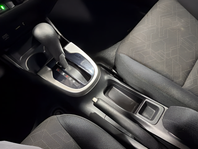 Used 2015 Honda Fit image 24