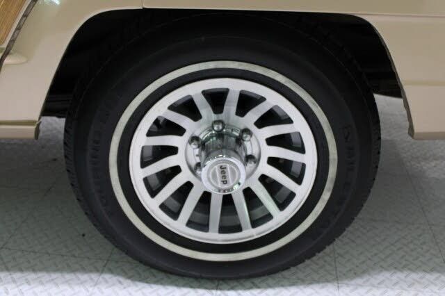 Used 1989 Jeep Grand Wagoneer AWD/4WD image 65