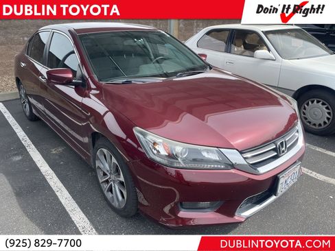 Used 2015 Honda Accord Sport image 1