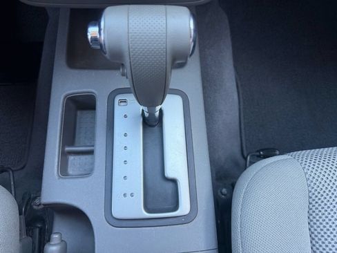 Used 2019 Nissan Frontier SV AWD/4WD image 35