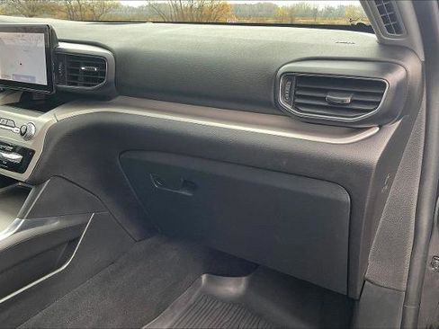 Certified 2023 Ford Explorer XLT w/ Equipment Group 202A image 16
