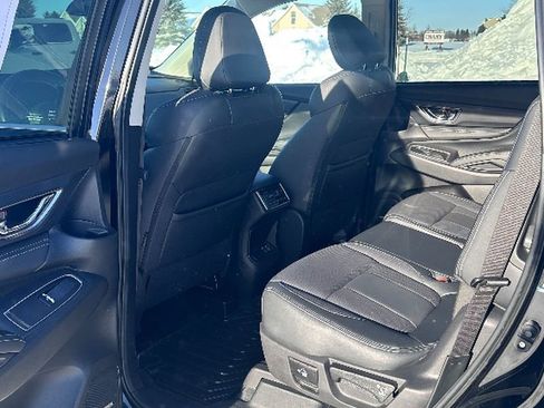 Used 2023 Subaru Ascent Limited w/ Technology Package image 10