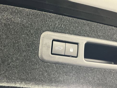 Used 2021 Lexus RX 350L FWD w/ Premium Package image 27