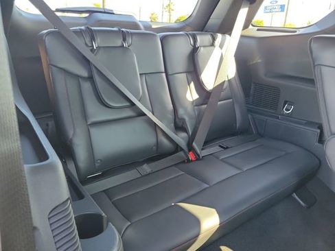 Used 2025 Ford Explorer ST-Line w/ Premium Package image 21