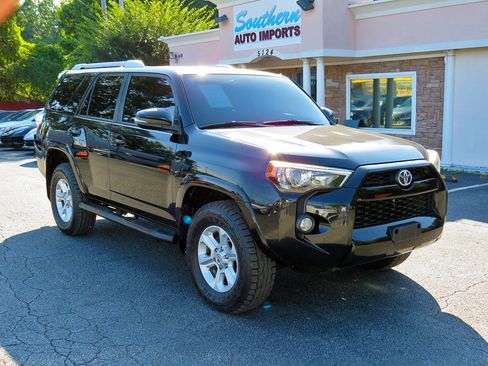 Used 2016 Toyota 4Runner Limited image 5