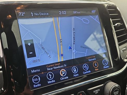 Used 2019 Jeep Grand Cherokee Limited AWD/4WD image 18