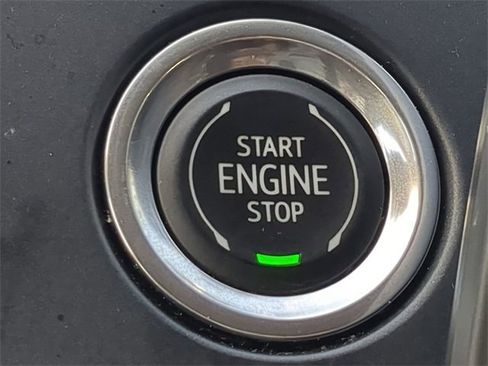 Used 2023 Chevrolet Blazer LT image 33