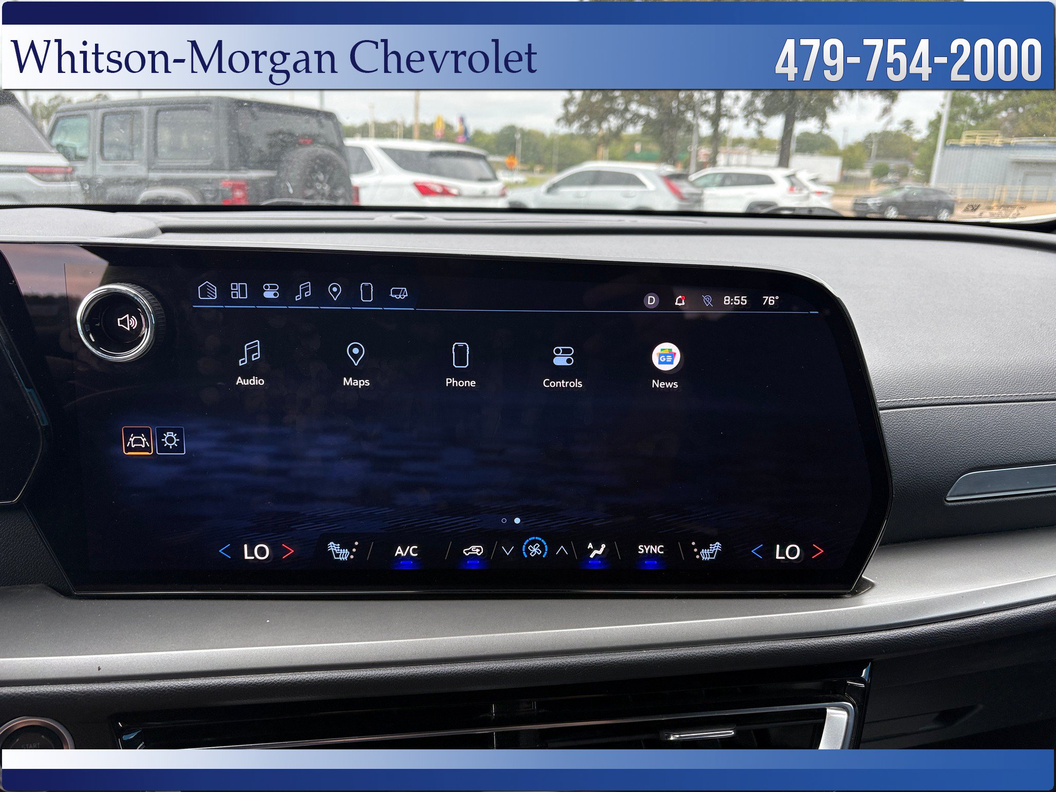 Used 2025 Chevrolet Traverse LT FWD image 22