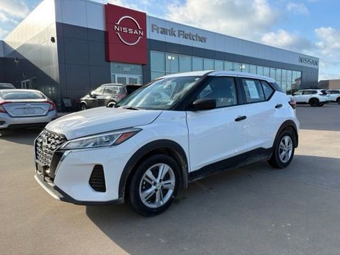 Used 2024 Nissan Kicks S FWD image 1