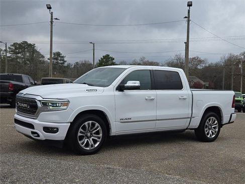 Used 2023 RAM 1500 Limited w/ Body Color Bumper Group AWD/4WD image 2