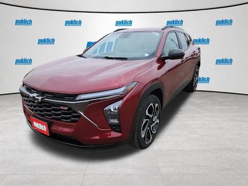 Certified 2024 Chevrolet Trax RS FWD image 3