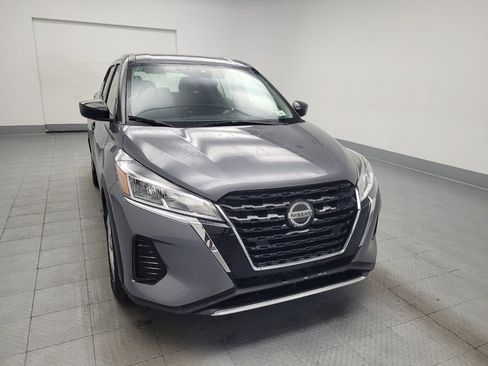 Used 2021 Nissan Kicks S FWD image 14